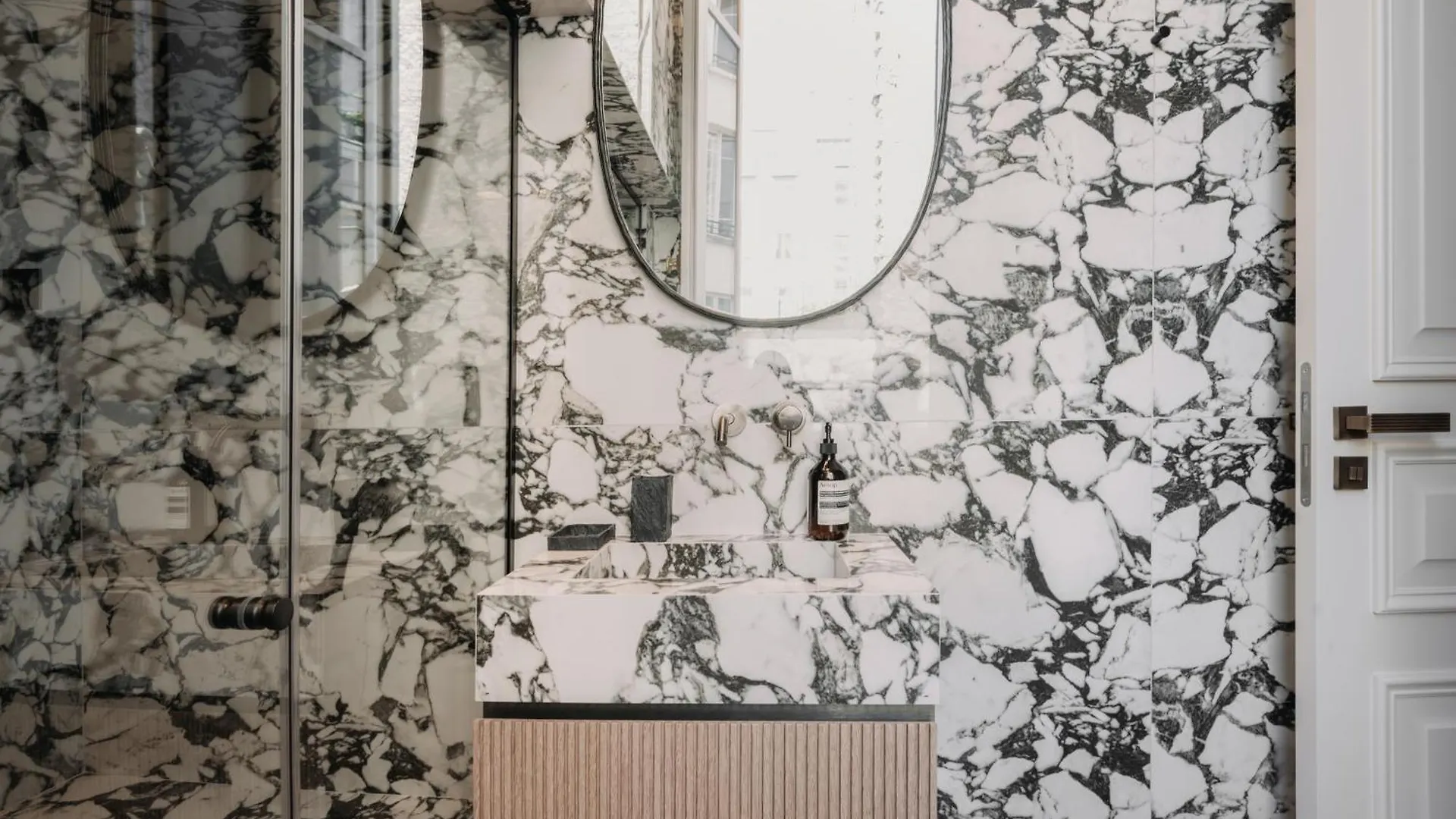 Highstay - Luxury Serviced Apartments - Louvre Paris